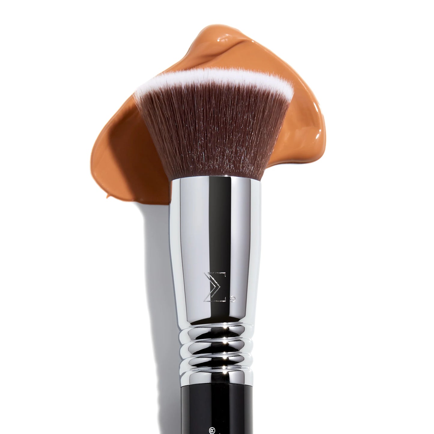 F80 Flat Kabuki Brush